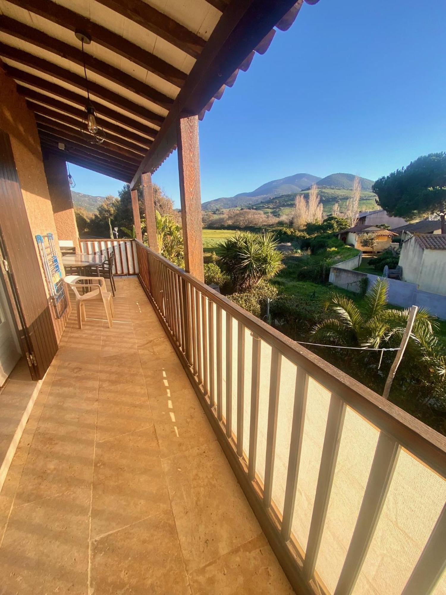 Tres Bel Appartement Les Pieds Dans L'Eau Appietto Bagian luar foto