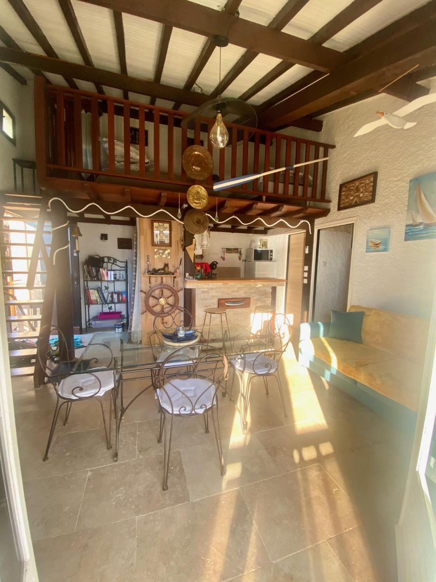 Tres Bel Appartement Les Pieds Dans L'Eau Appietto Bagian luar foto